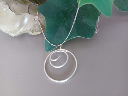 Sterling Silver Summer Sea Swirl Necklace and Earrings Set