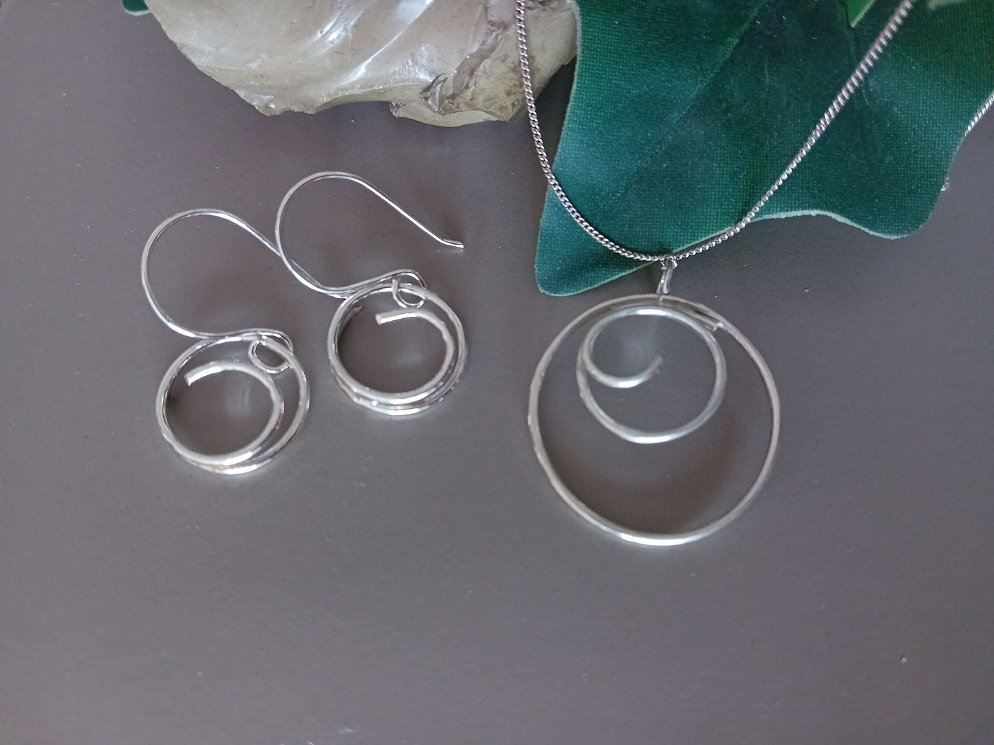 Sterling Silver Summer Sea Swirl Necklace and Earrings Set