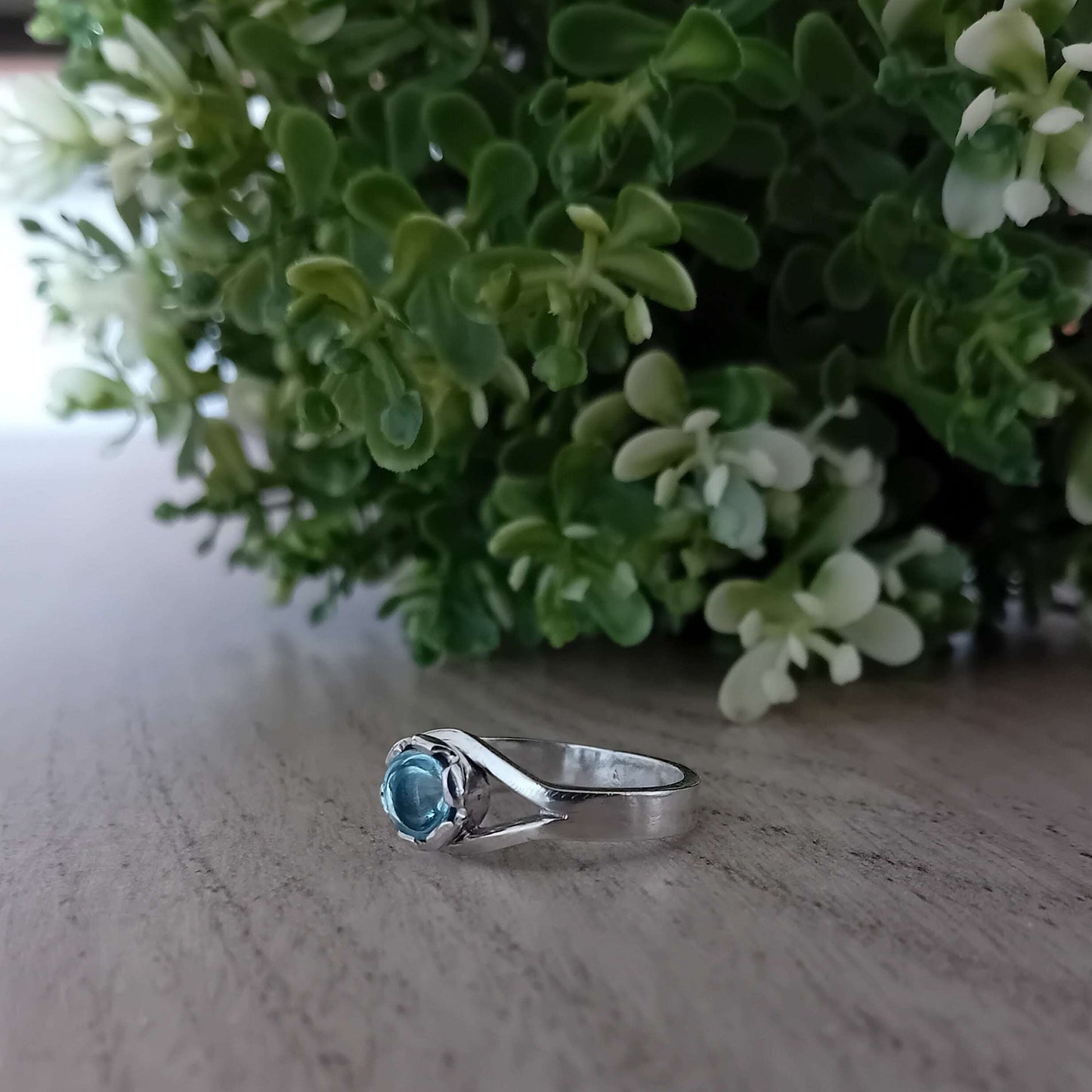 Sky Blue Topaz and Sterling Silver Split Shank Ring